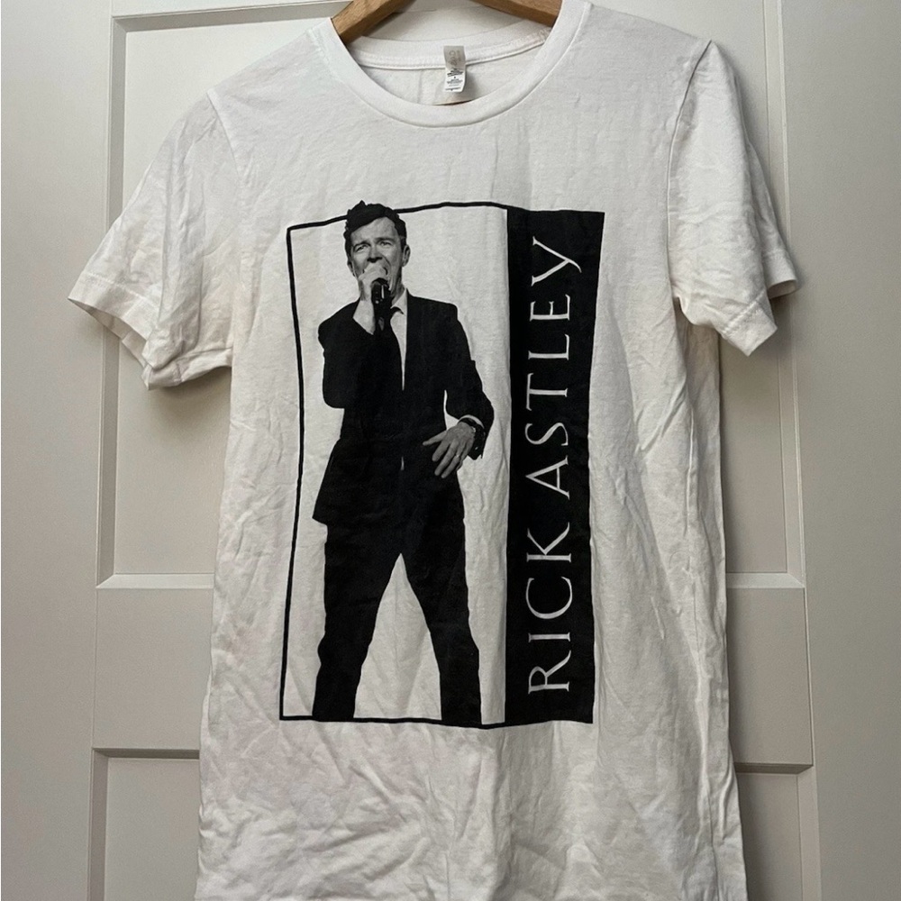 2017 Rick Astley Tour Shirt (Rick Roll) small